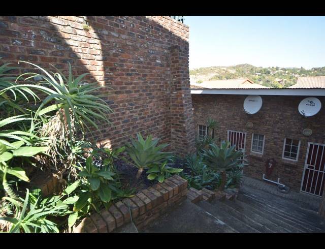 2 BEDROOM APARTMENT TO LET IN NELSPRUIT EXT 4